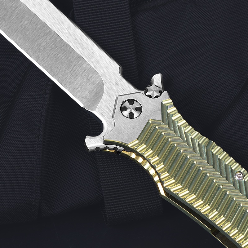 DDR Basketball Blade Two Colors VG10 Material Titanium Handle Big Hunting Knife UD408821